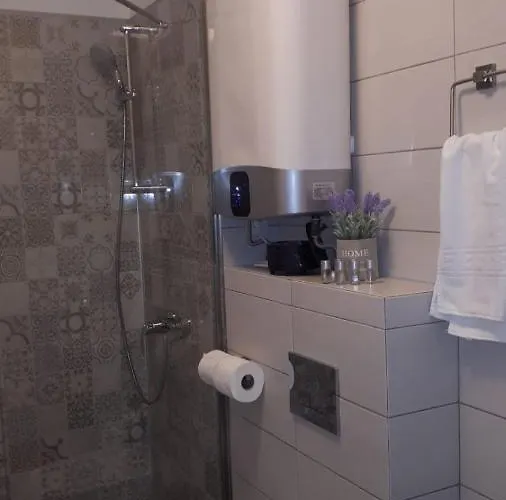 Lägenhet De Silva 19 *